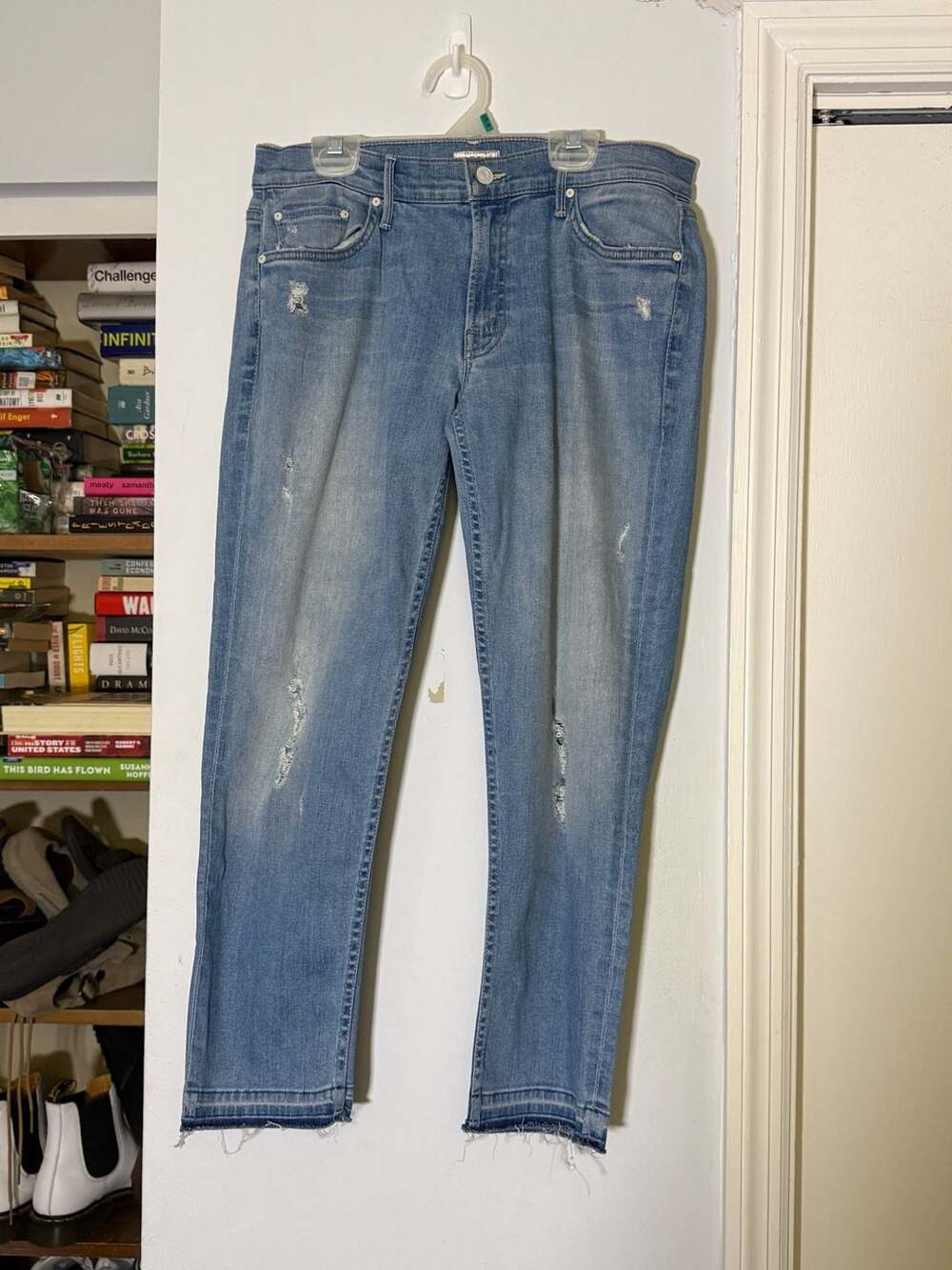 Mother Cliffhanger Undone Hem Dropout Jeans Size 27 Blue Distressed Denim